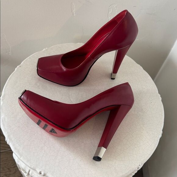Gianmarco Lorenzi Shoes - Gianmarco Lorenzi Bold Leather Red Heels Platform Square Toe Red Outsole Size 36